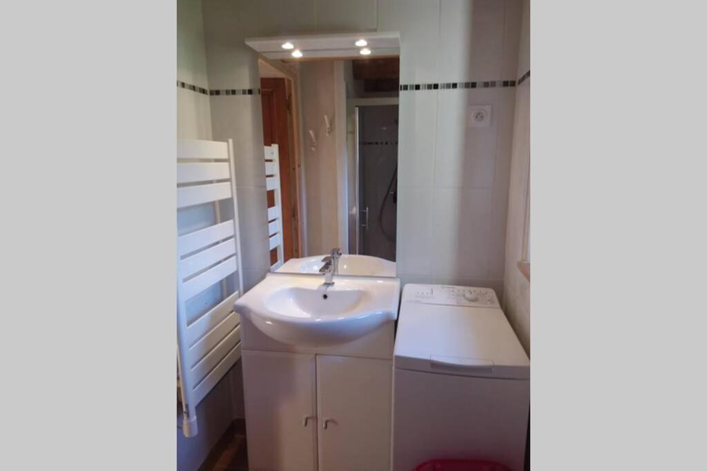 Loft La Rose Desiree Gite 3 Etoiles Chalencon Ngoại thất bức ảnh